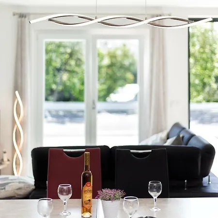 Kuca Buzov - House In Croatia Srima