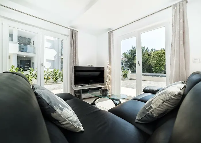 Kuca Buzov - House In Croatia *